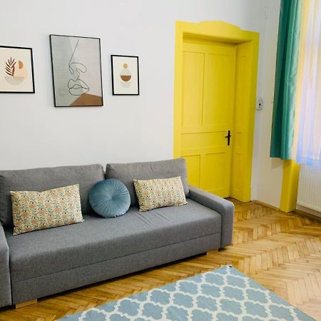 1900 Vetus Central Apartment Клуж-Напока Екстериор снимка