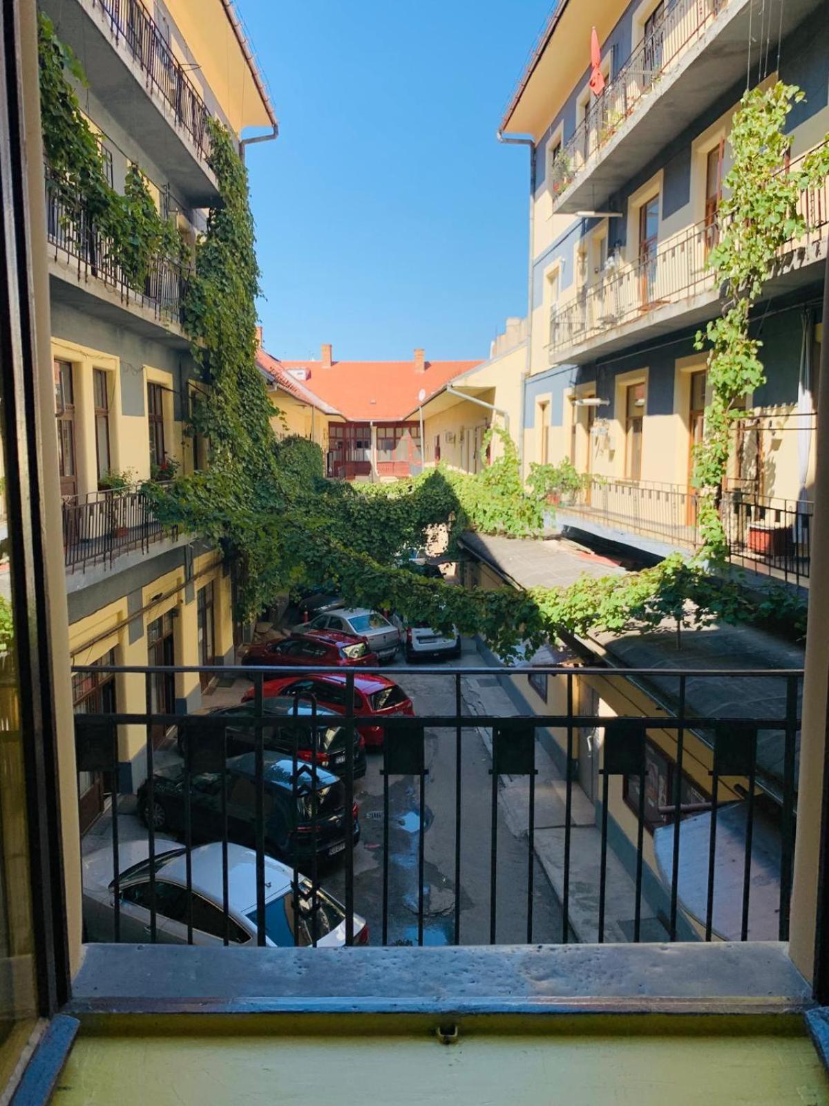 1900 Vetus Central Apartment Клуж-Напока Екстериор снимка
